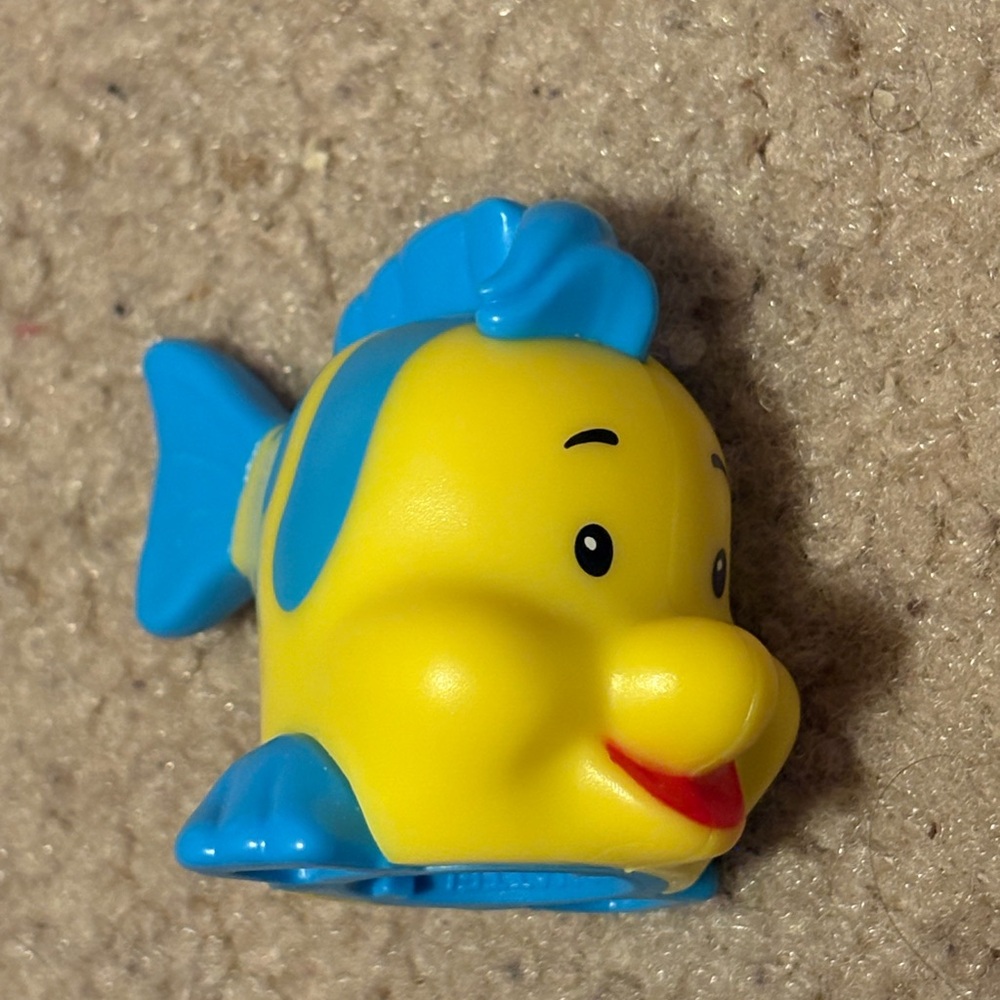 NWOT Disney’s Little People toys - Flounder